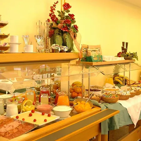 Elisabetta Hotel Torbole Sul Garda