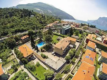 Hotel Elisabetta Torbole Sul Garda